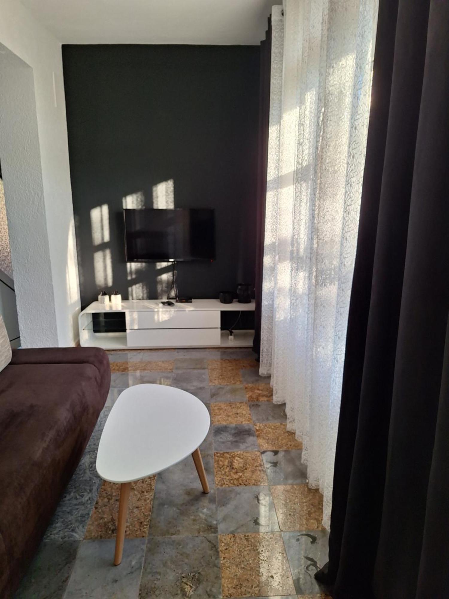 Apartments Bobinac セニ 部屋 写真